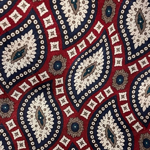 Stafford Executive Silk Necktie - Picture 2 of 11